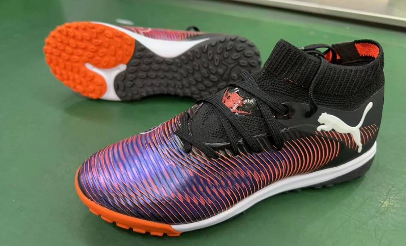 Puma FUTURE 8 ULTIMATE TF Size  39-45-70348140